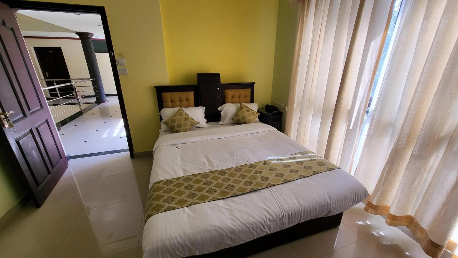 Hotel The Paradise By Prasanth Munnar